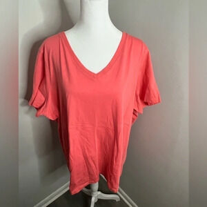 Woman within cotton‎ tshirt